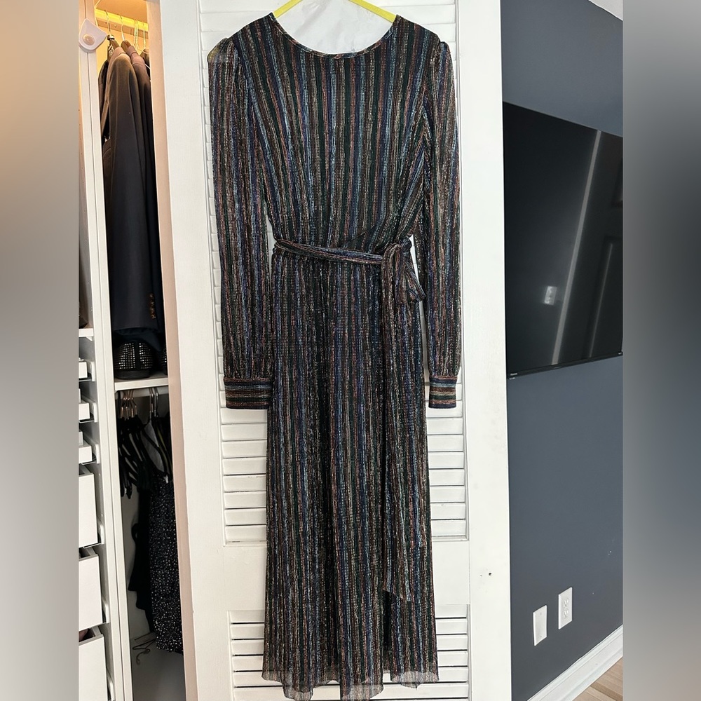 Metallic Shimmer Midi Dress